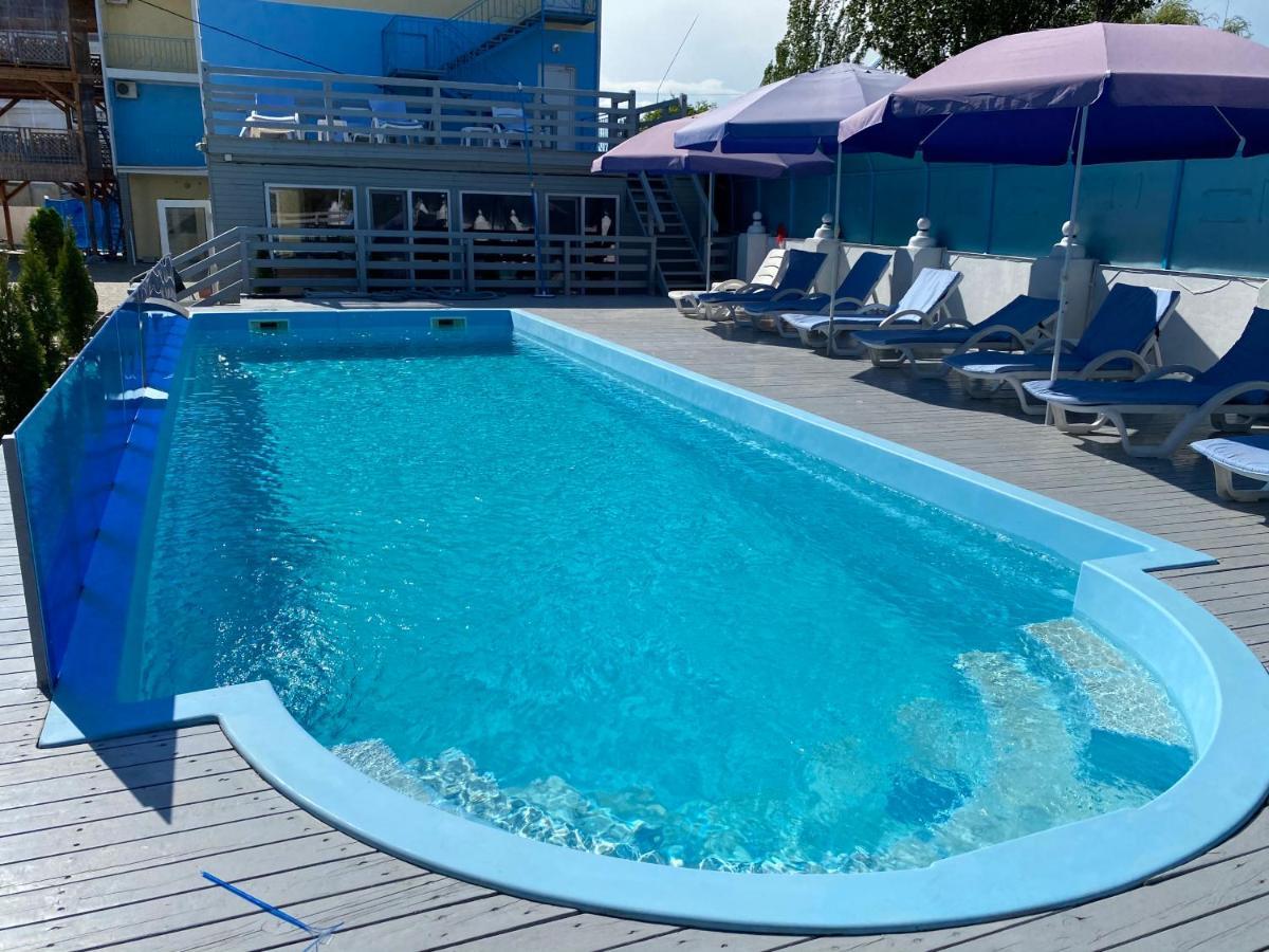Отель Aquamarin Затока Экстерьер фото